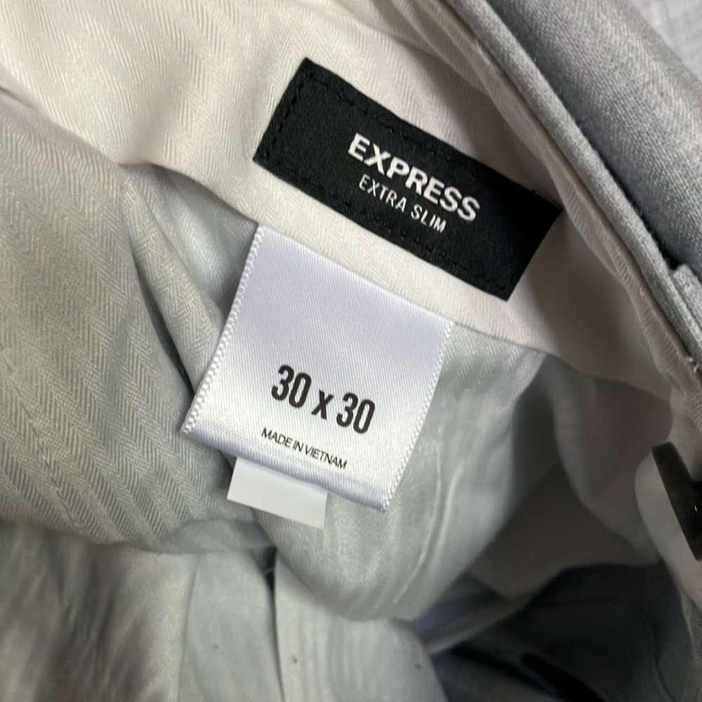 Express Extra Slim Light Grey Modern Tech 38s 30w - image 4